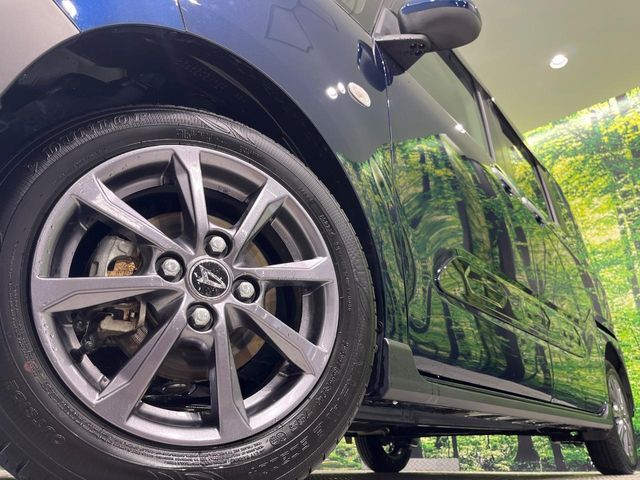 DAIHATSU TANTO FAN CROSS 2024