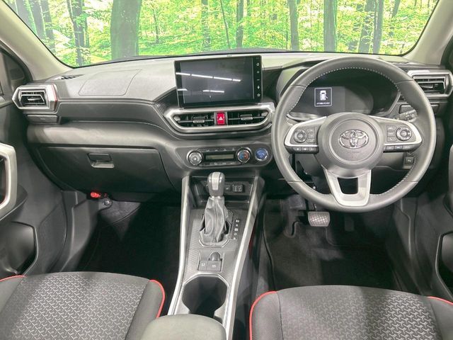 TOYOTA RAIZE HYBRID 2022