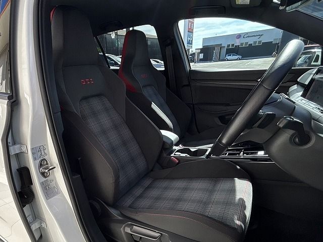 VOLKSWAGEN VOLKSWAGEN GOLF GTI 2022