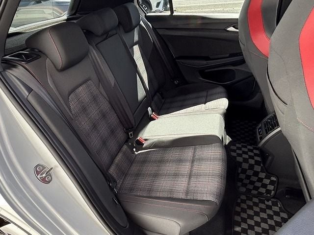 VOLKSWAGEN VOLKSWAGEN GOLF GTI 2022