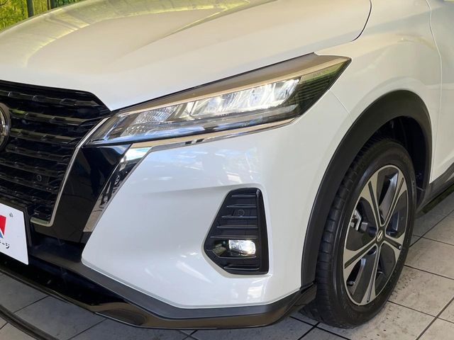 NISSAN KICKS 2020