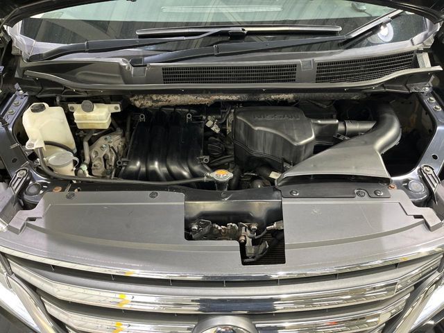 NISSAN SERENA  WG 4WD 2014