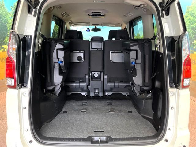 NISSAN SERENA  S-HYBRID 2019