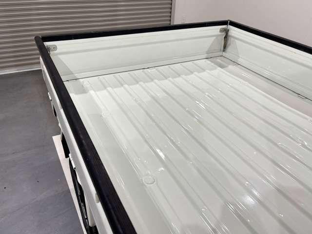 DAIHATSU HIJET truck 4WD 2010