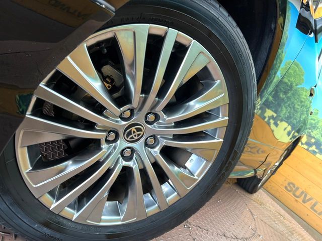 TOYOTA HARRIER 2WD 2023