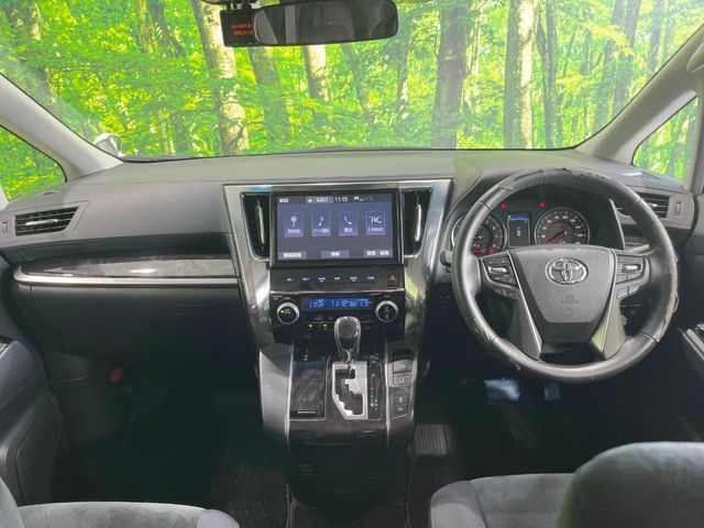 TOYOTA VELLFIRE 2019