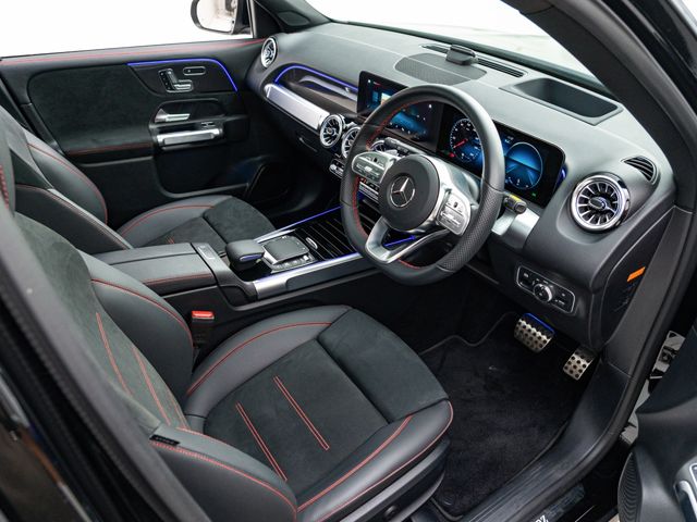 MERCEDES BENZ MERCEDES BENZ GLB 2023