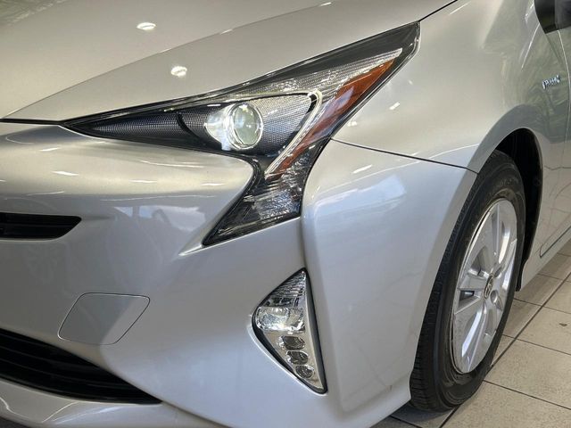 TOYOTA PRIUS 2016