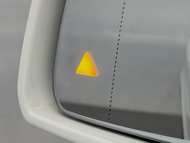 MERCEDES BENZ MERCEDES BENZ E class sedan 2014