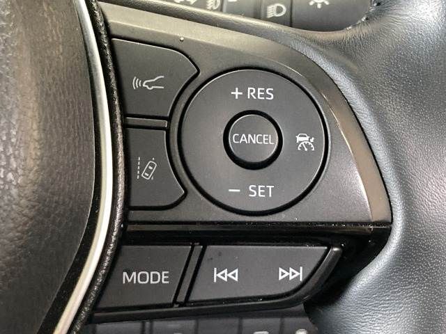 TOYOTA HARRIER HYBRID 2023