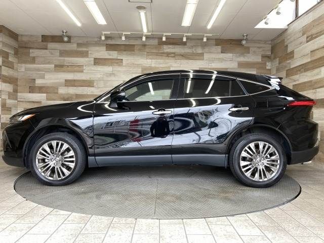 TOYOTA HARRIER HYBRID 2023