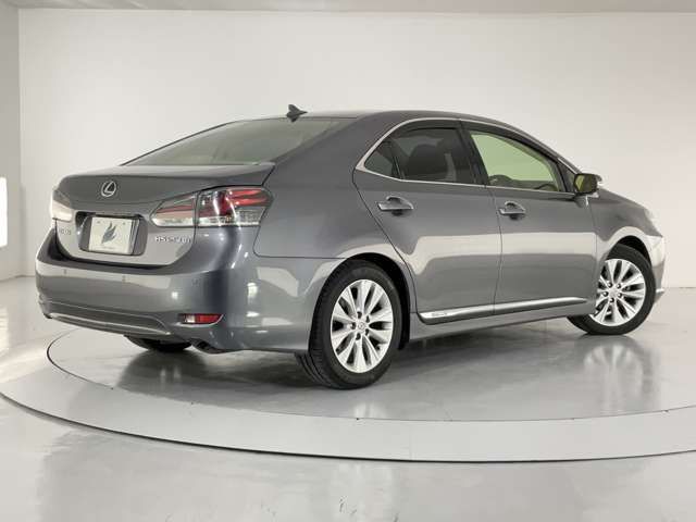 TOYOTA LEXUS HS250h 2014