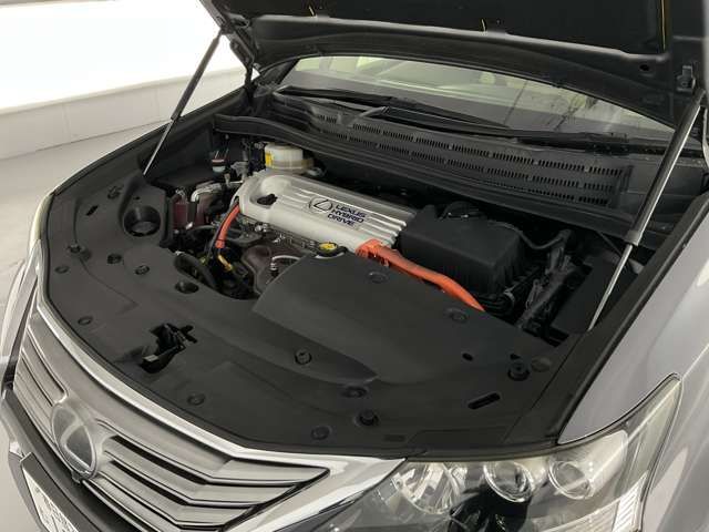 TOYOTA LEXUS HS250h 2014