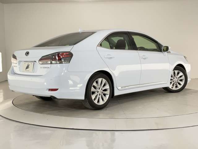TOYOTA LEXUS HS250h 2013