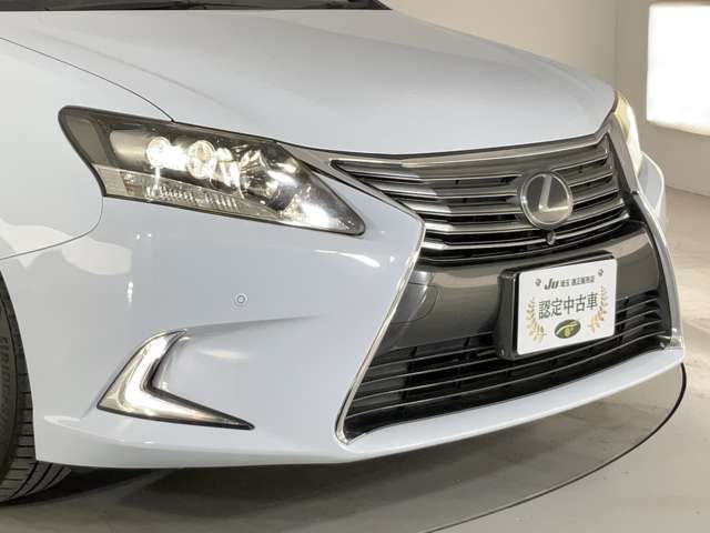 TOYOTA LEXUS HS250h 2013