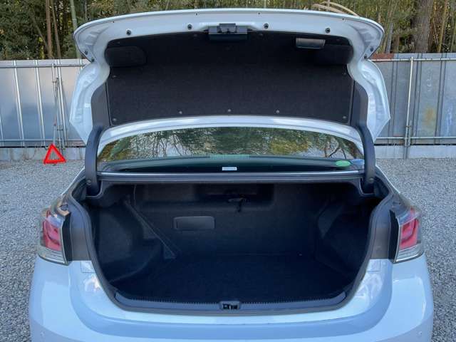 TOYOTA LEXUS HS250h 2013