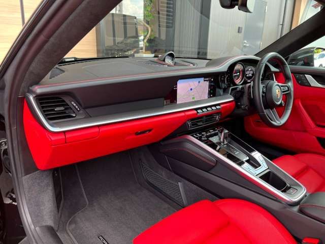 PORSCHE PORSCHE 911 2023