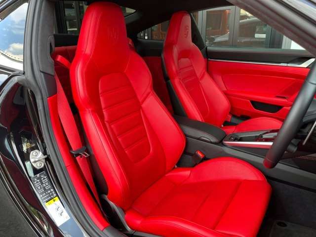 PORSCHE PORSCHE 911 2023