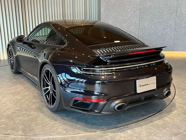 PORSCHE PORSCHE 911 2023