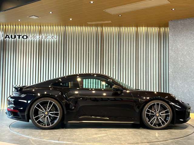 PORSCHE PORSCHE 911 2023