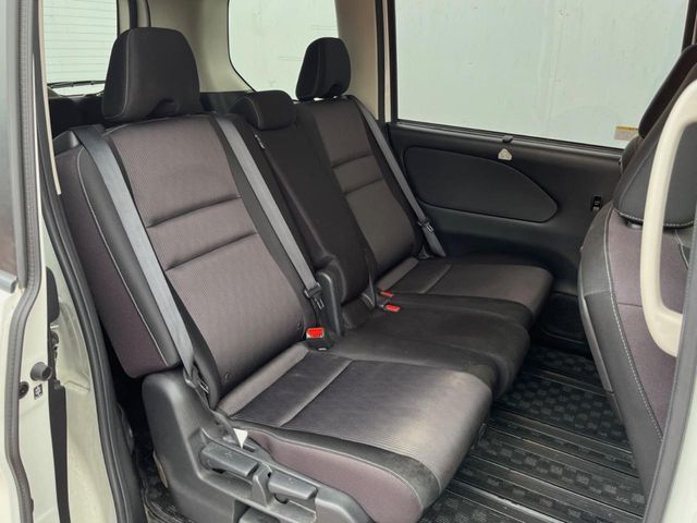 NISSAN SERENA  S-HYBRID 2019