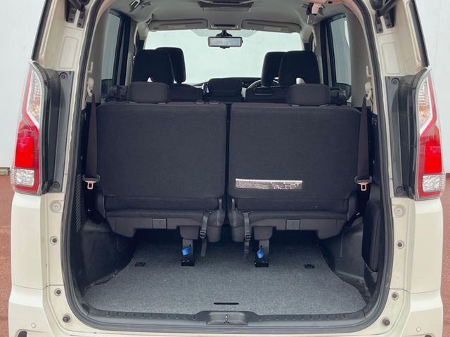 NISSAN SERENA  S-HYBRID 2019