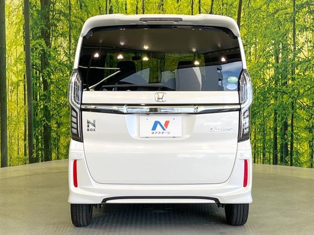 HONDA N BOX CUSTOM 2019