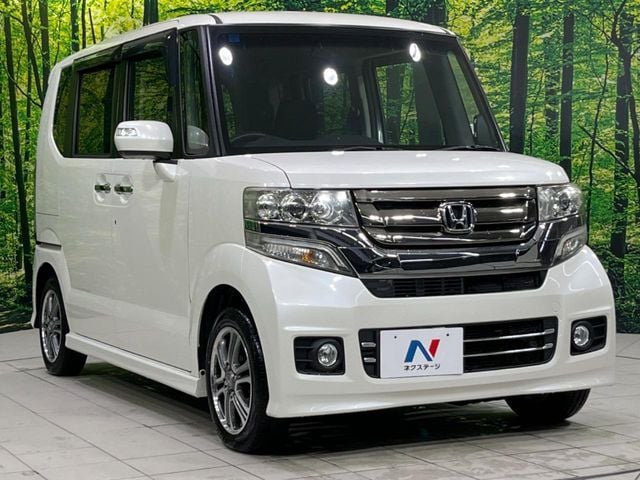 HONDA N BOX CUSTOM 2015