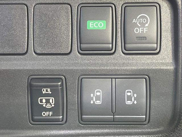 NISSAN SERENA  S-HYBRID 4WD 2017