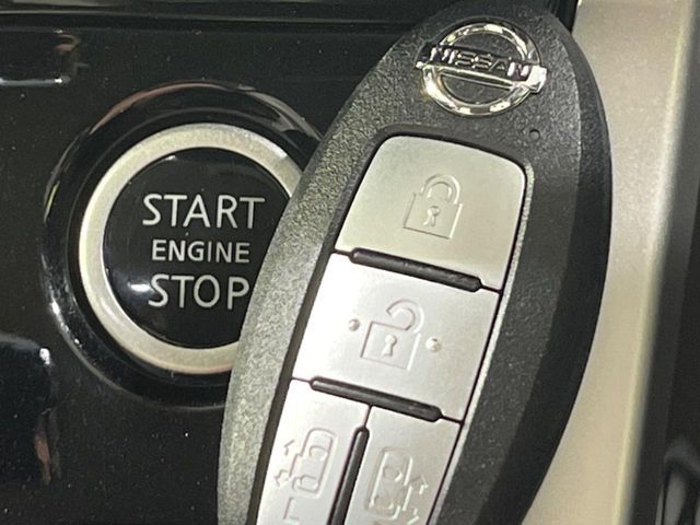 NISSAN SERENA  S-HYBRID 4WD 2017