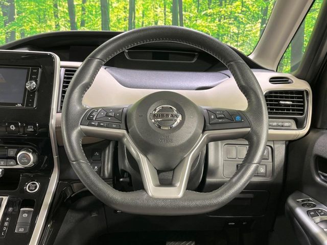 NISSAN SERENA  S-HYBRID 4WD 2017