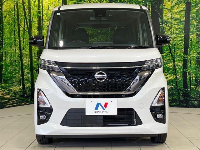 NISSAN ROOX 2021