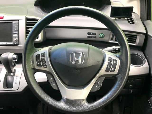 HONDA FREED HYBRID 2012