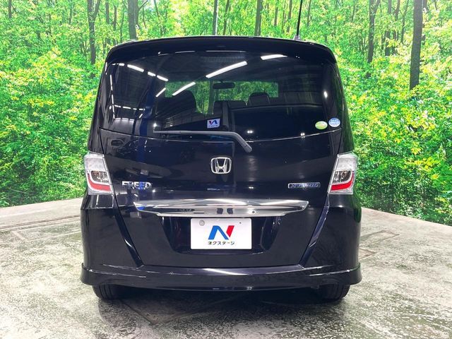 HONDA FREED HYBRID 2012