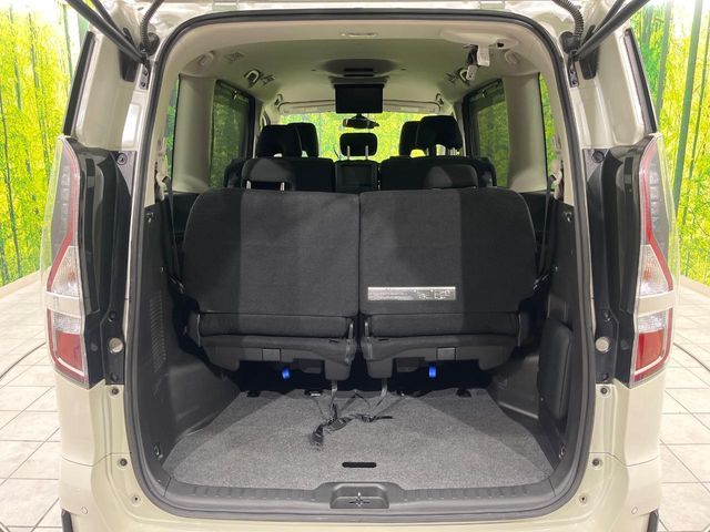 NISSAN SERENA  S-HYBRID 2019