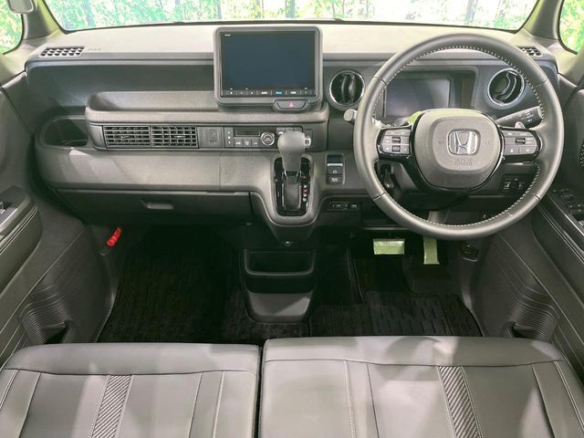 HONDA N BOX CUSTOM 2024