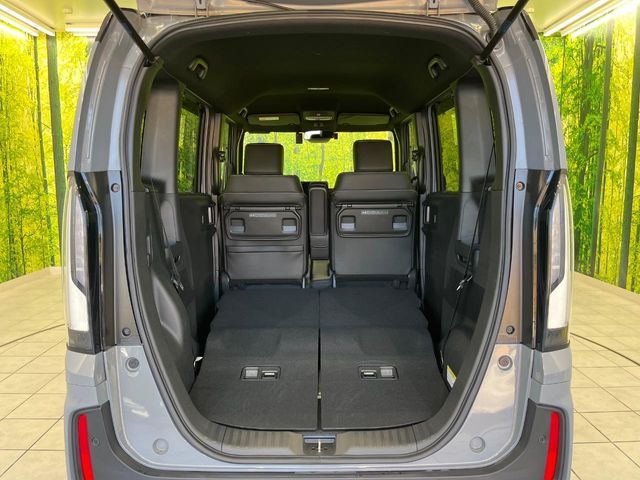 HONDA N BOX CUSTOM 2024