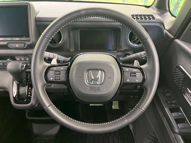 HONDA N BOX CUSTOM 2024