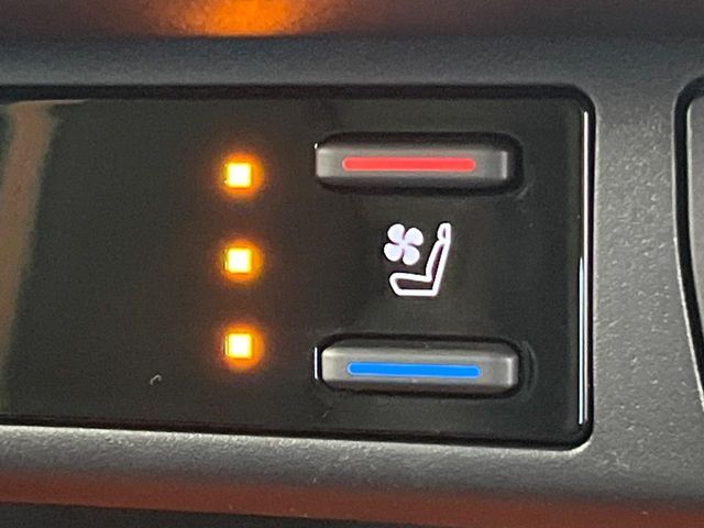 TOYOTA RAV4 4WD 2022