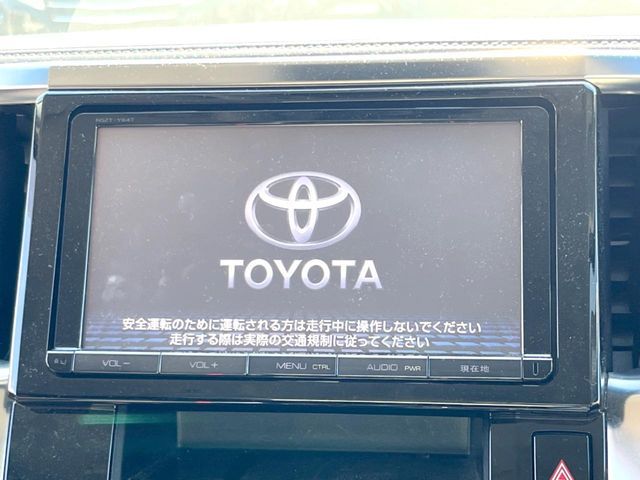 TOYOTA VELLFIRE 2015