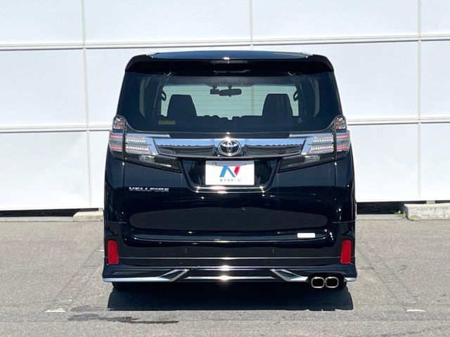 TOYOTA VELLFIRE 2015