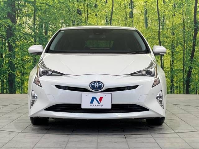 TOYOTA PRIUS 2016