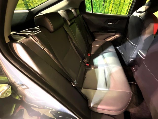 TOYOTA PRIUS 4WD 2023