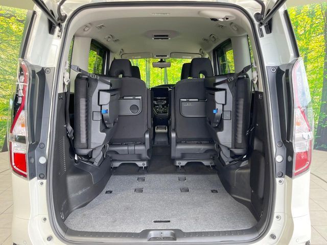 NISSAN SERENA  WG 2022