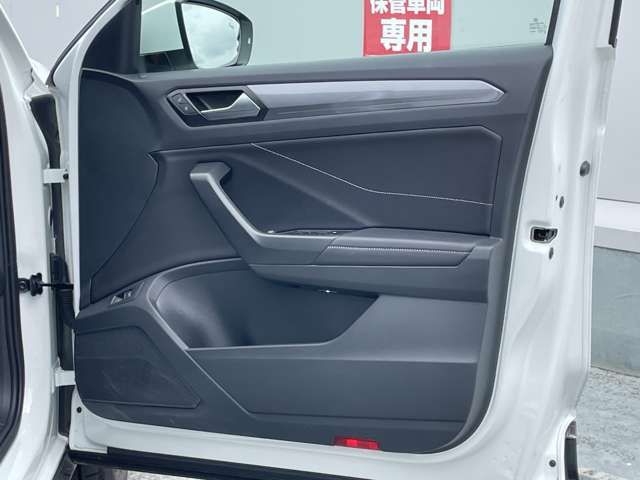 VOLKSWAGEN VOLKSWAGEN T-Roc 2024