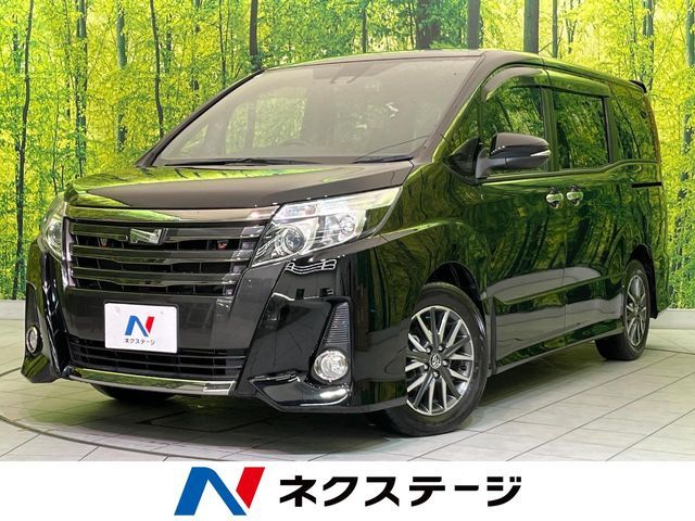 TOYOTA NOAH 2017