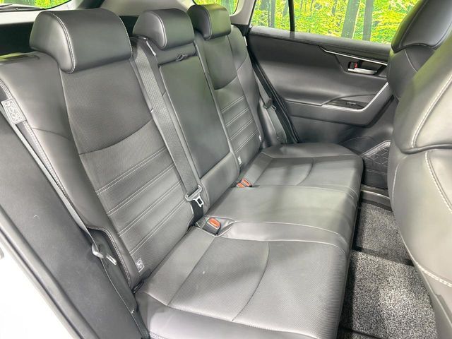 TOYOTA RAV4 HYBRID 4WD 2023