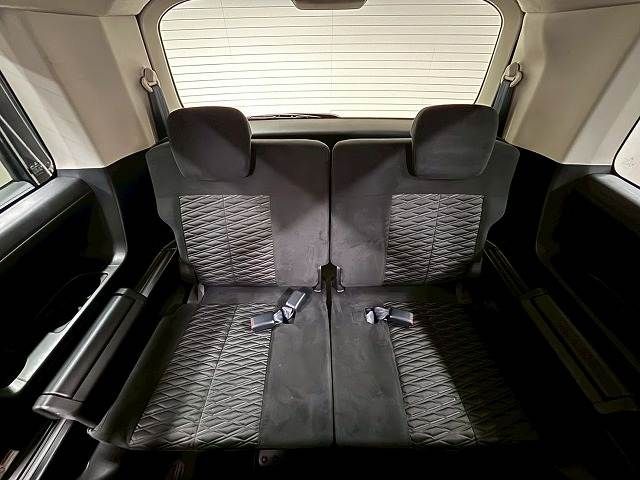 MITSUBISHI DELICA D:5 4WD 2023