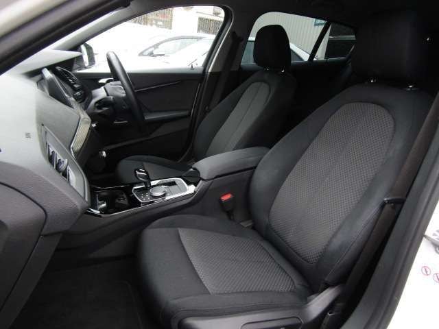 BMW BMW 1series 2022