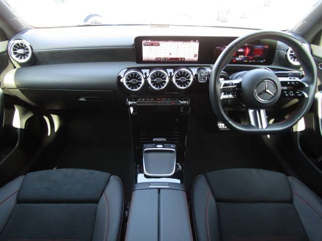 MERCEDES BENZ MERCEDES BENZ A class 2023